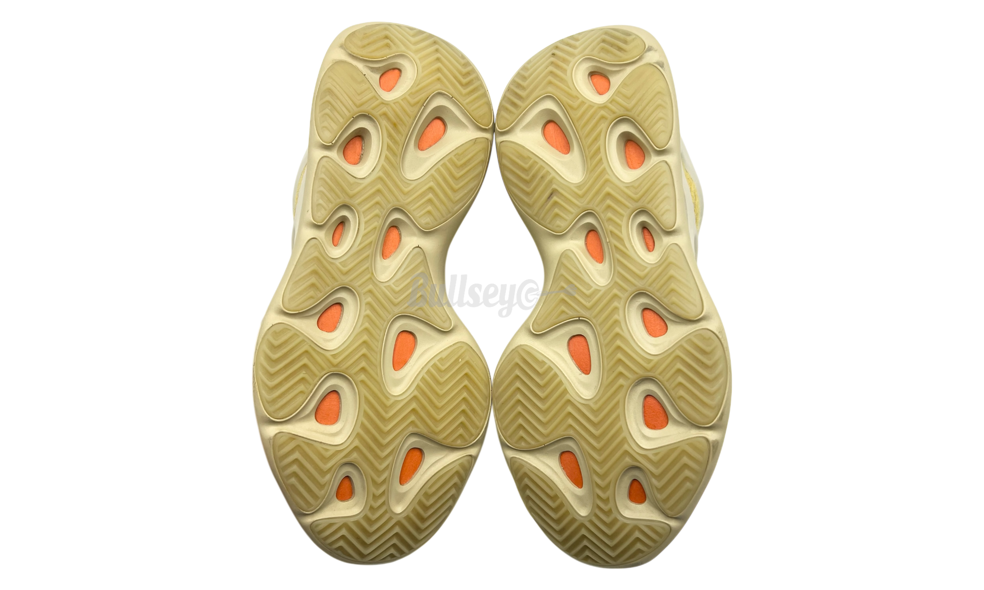 Adidas Yeezy 700 V3 "Safflower" (PreOwned)
