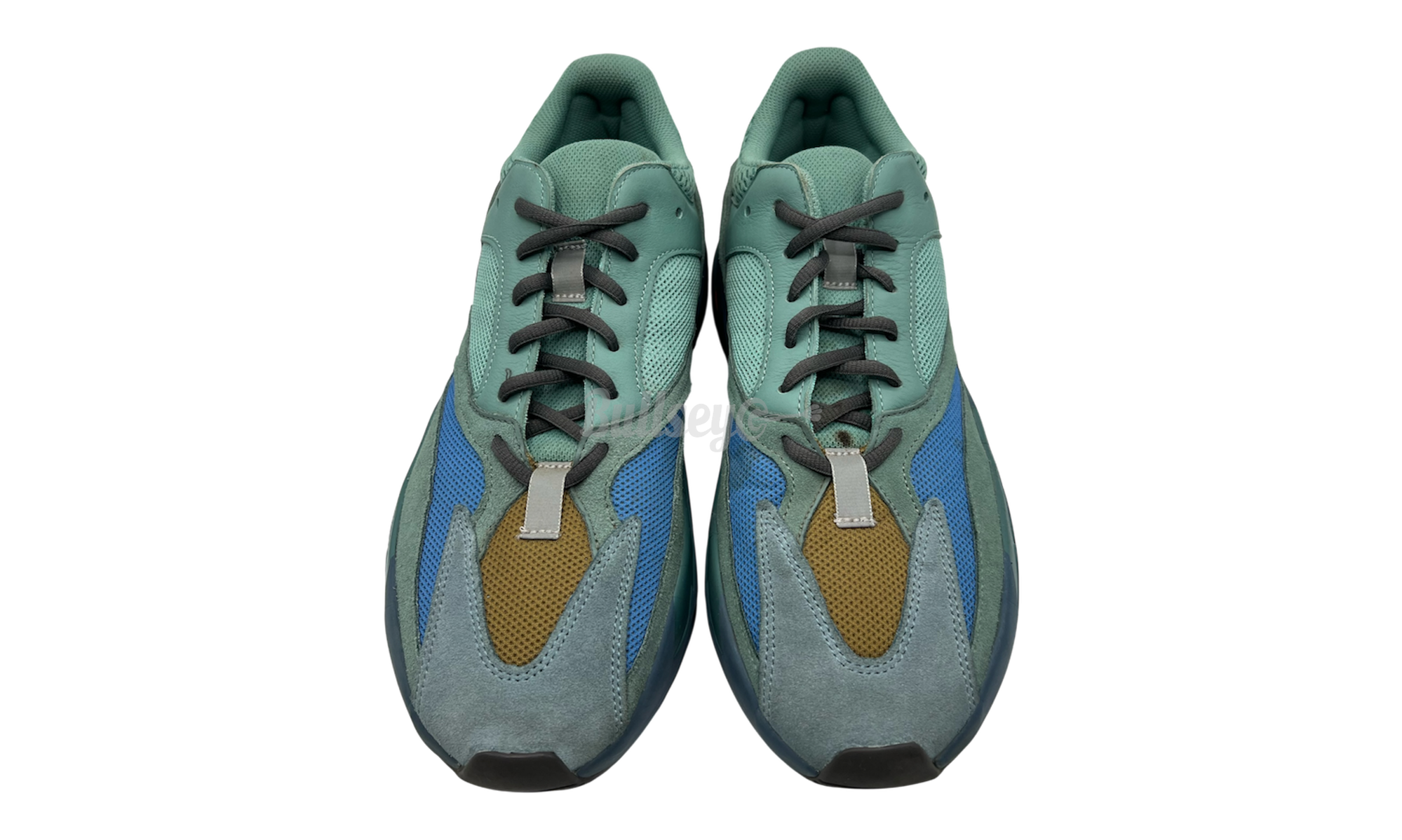 Adidas Yeezy Boost 700 "Faded Azure" (Preowned)