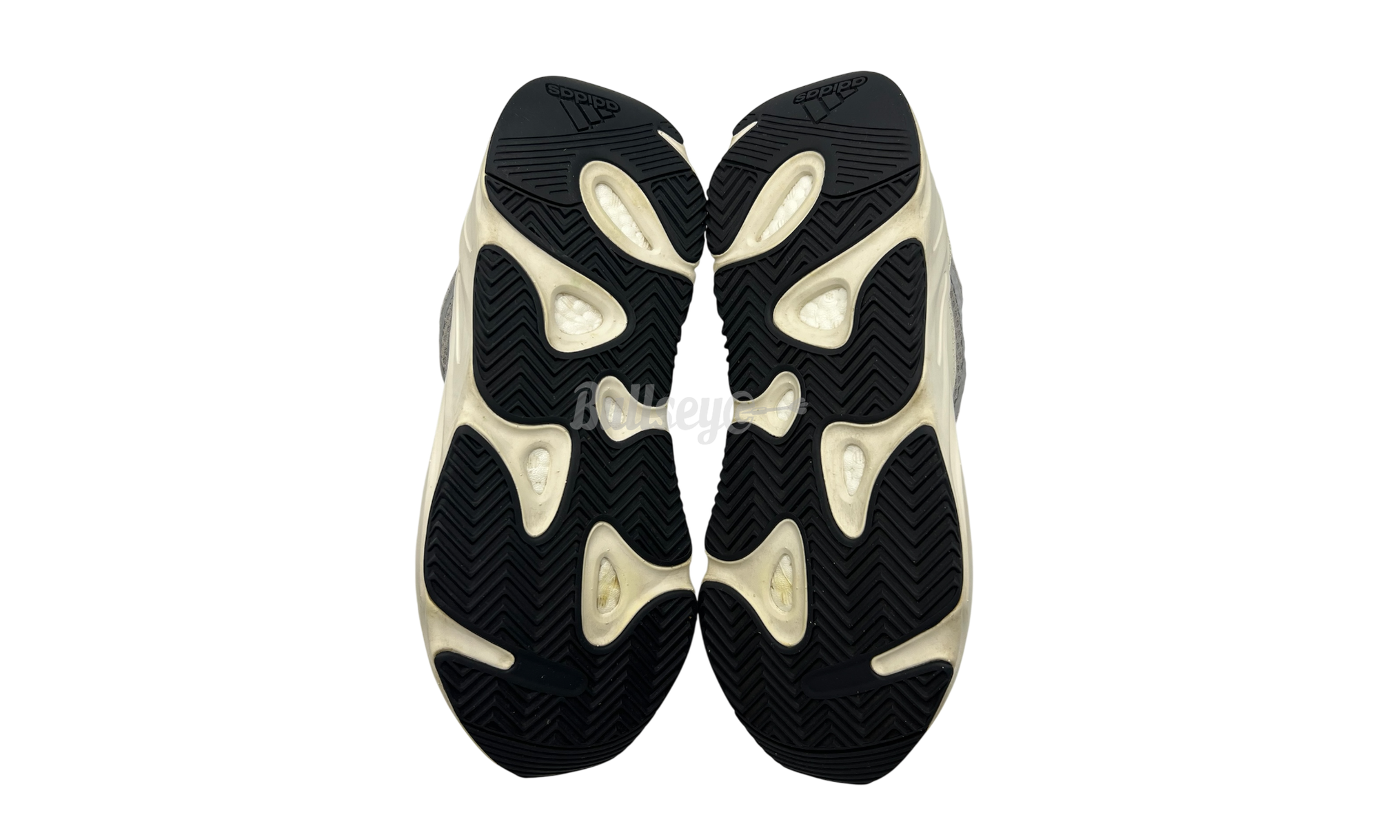 Adidas Yeezy Boost 700 V2 "Static" (Preowned)