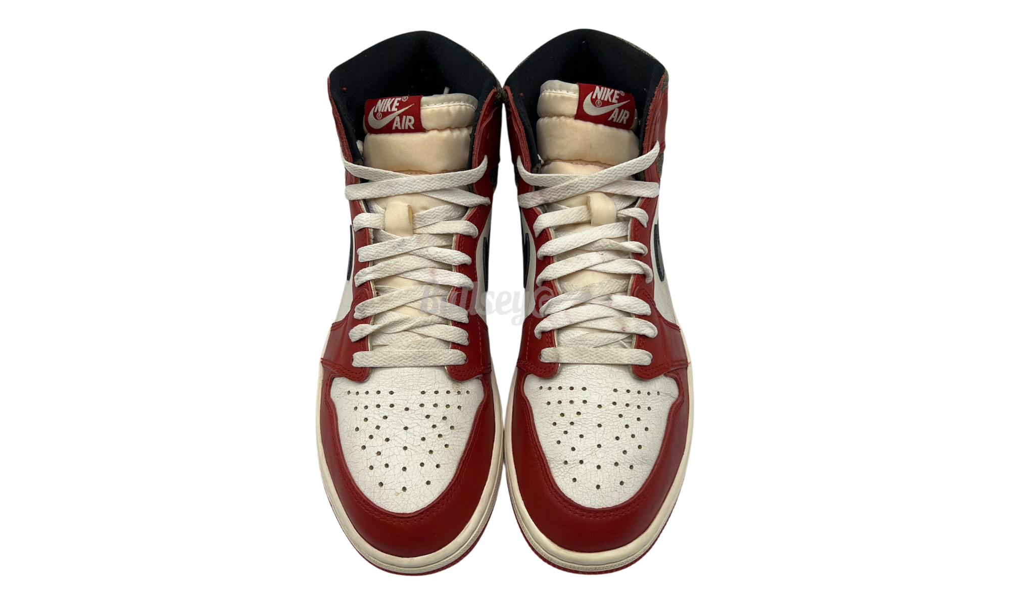 Air Jordan 1 Retro "Lost and Found" (PreOwned)