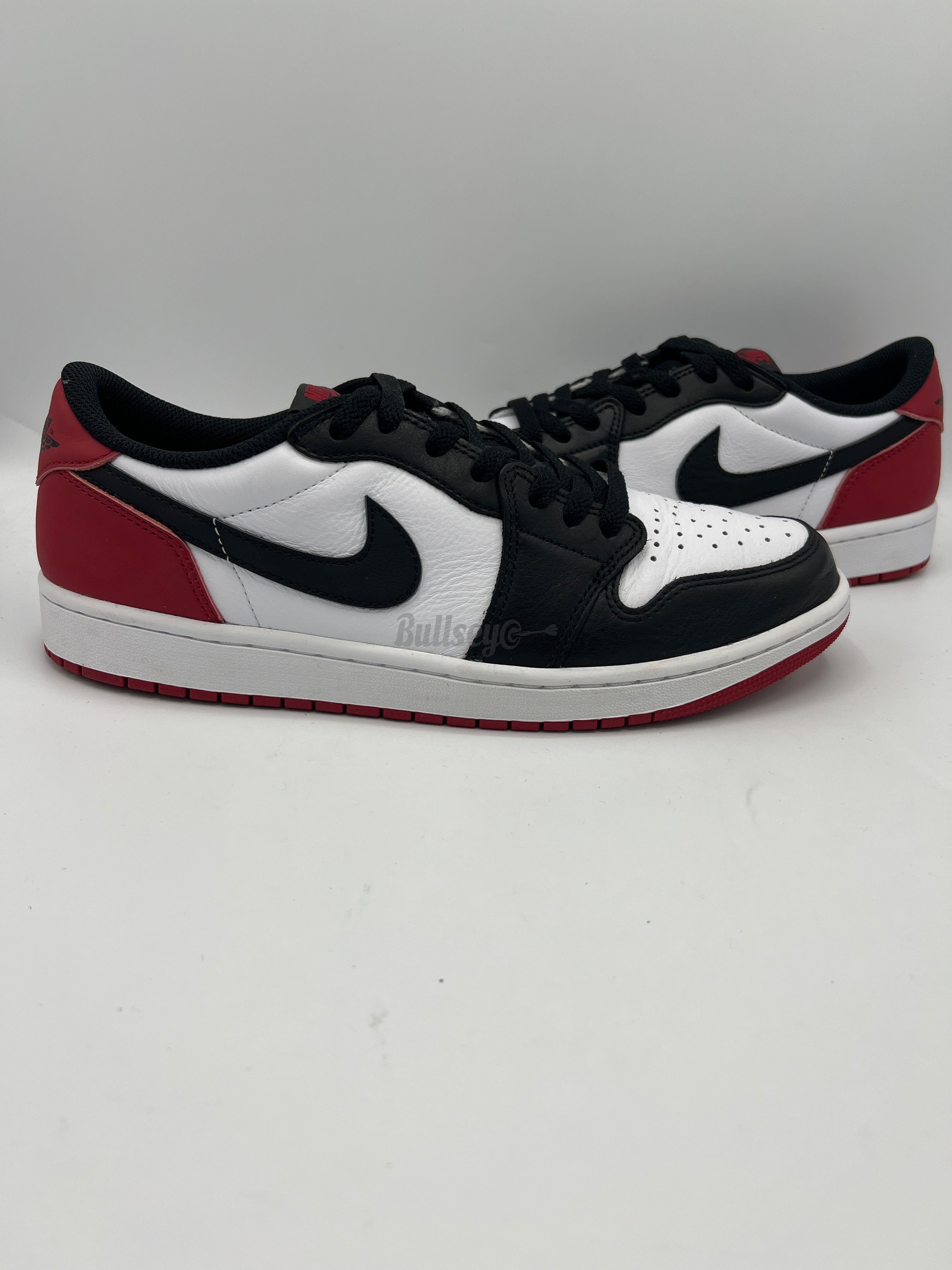 Air Jordan 1 Retro Low OG "Black Toe" (2023) (PreOwned)