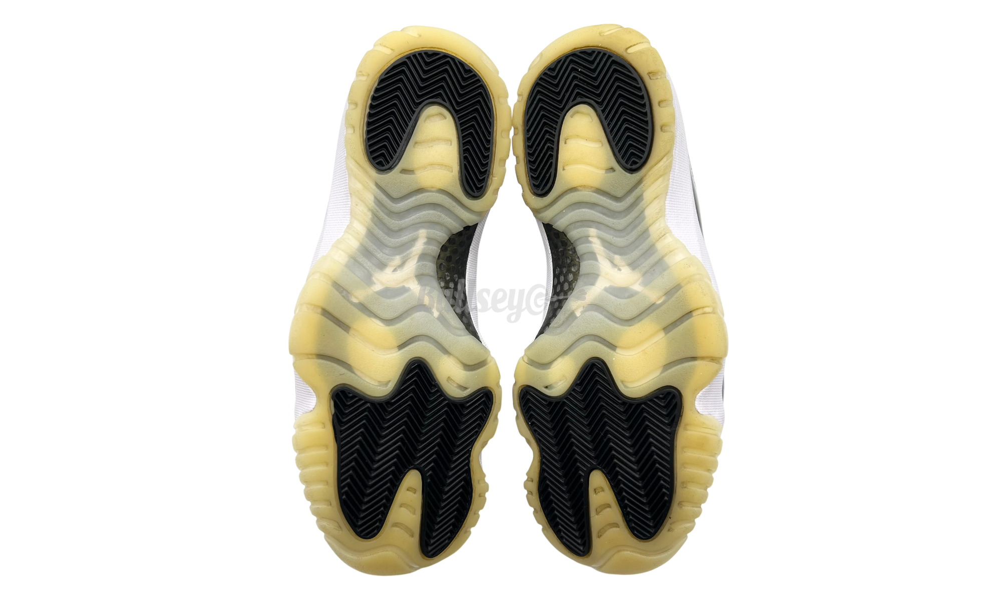 Air Jordan 11 Retro "DMP Gratitude" (PreOwned)
