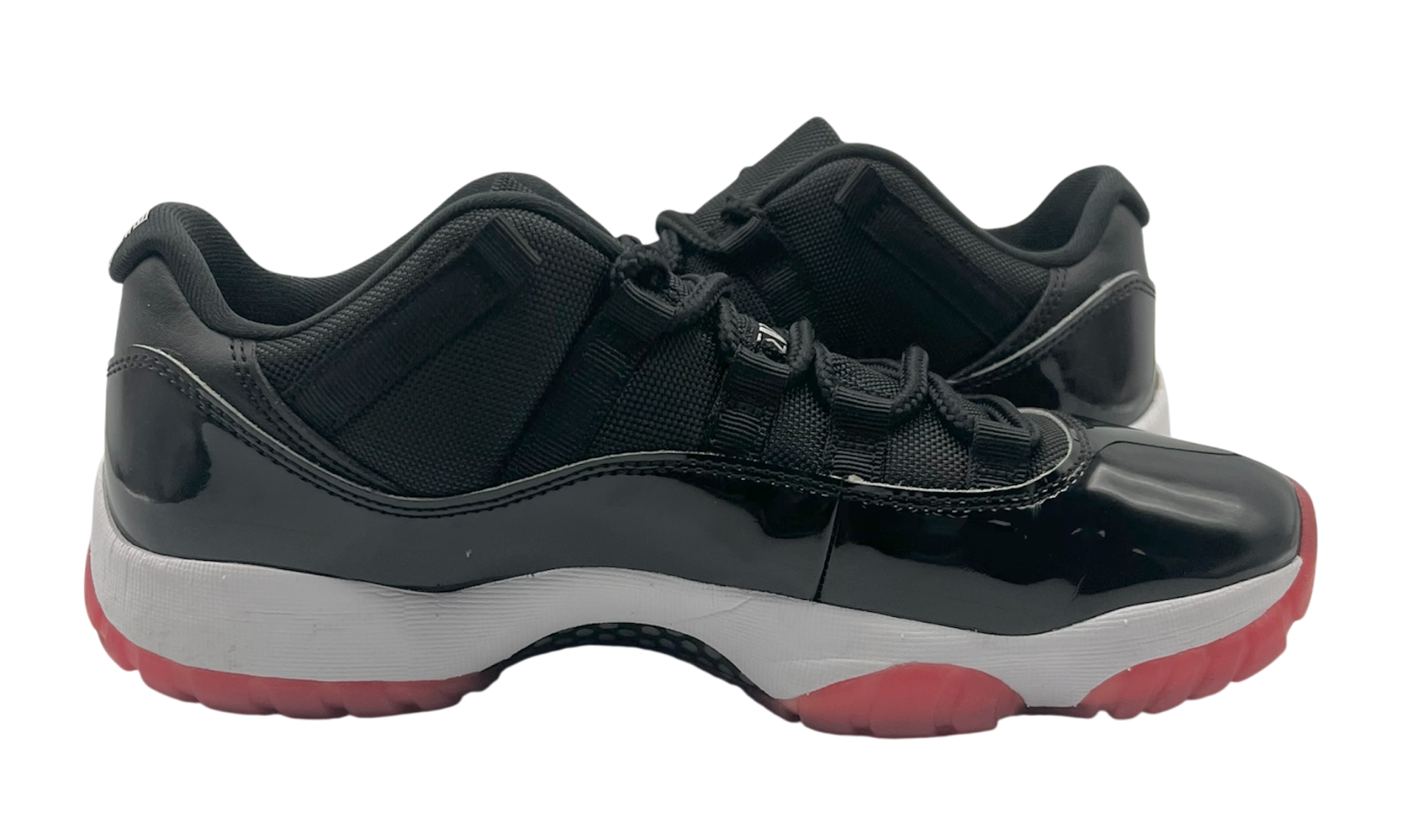 Air Jordan 11 Retro Low "Bred" (2025) (Preowned)