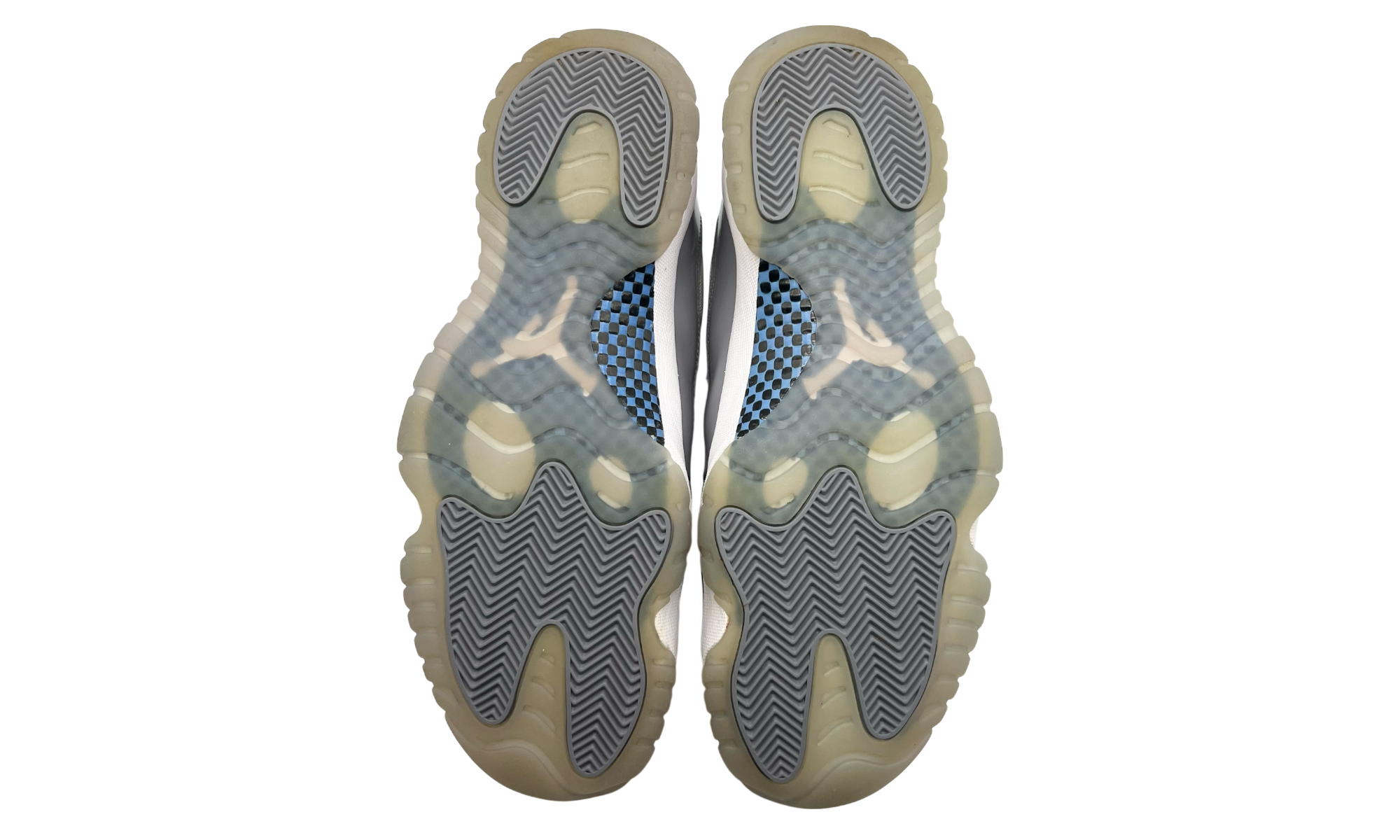 Air Jordan 11 Retro Low "Cement Grey" (PreOwned) (No Box)
