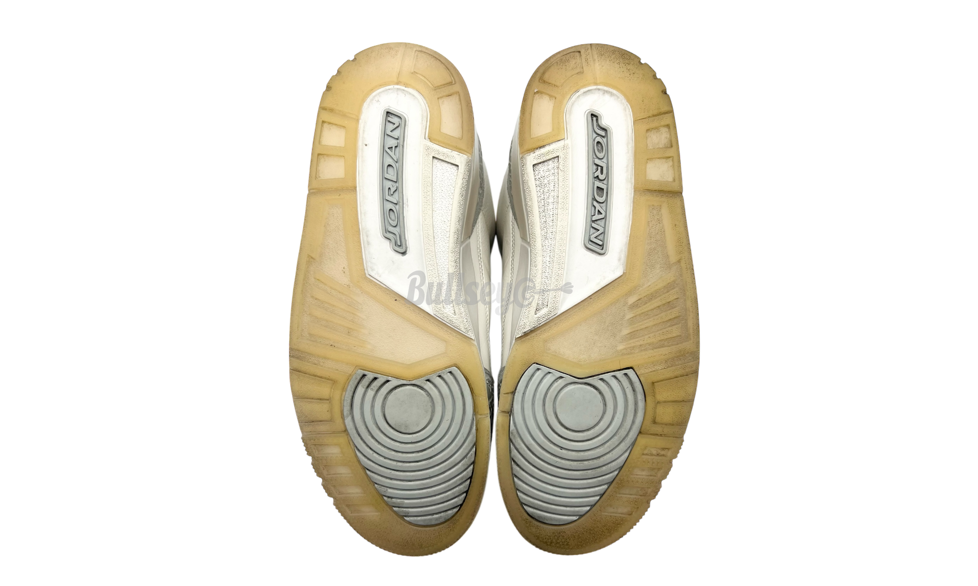 Air Jordan 3 Retro "Craft Ivory" (PreOwned)