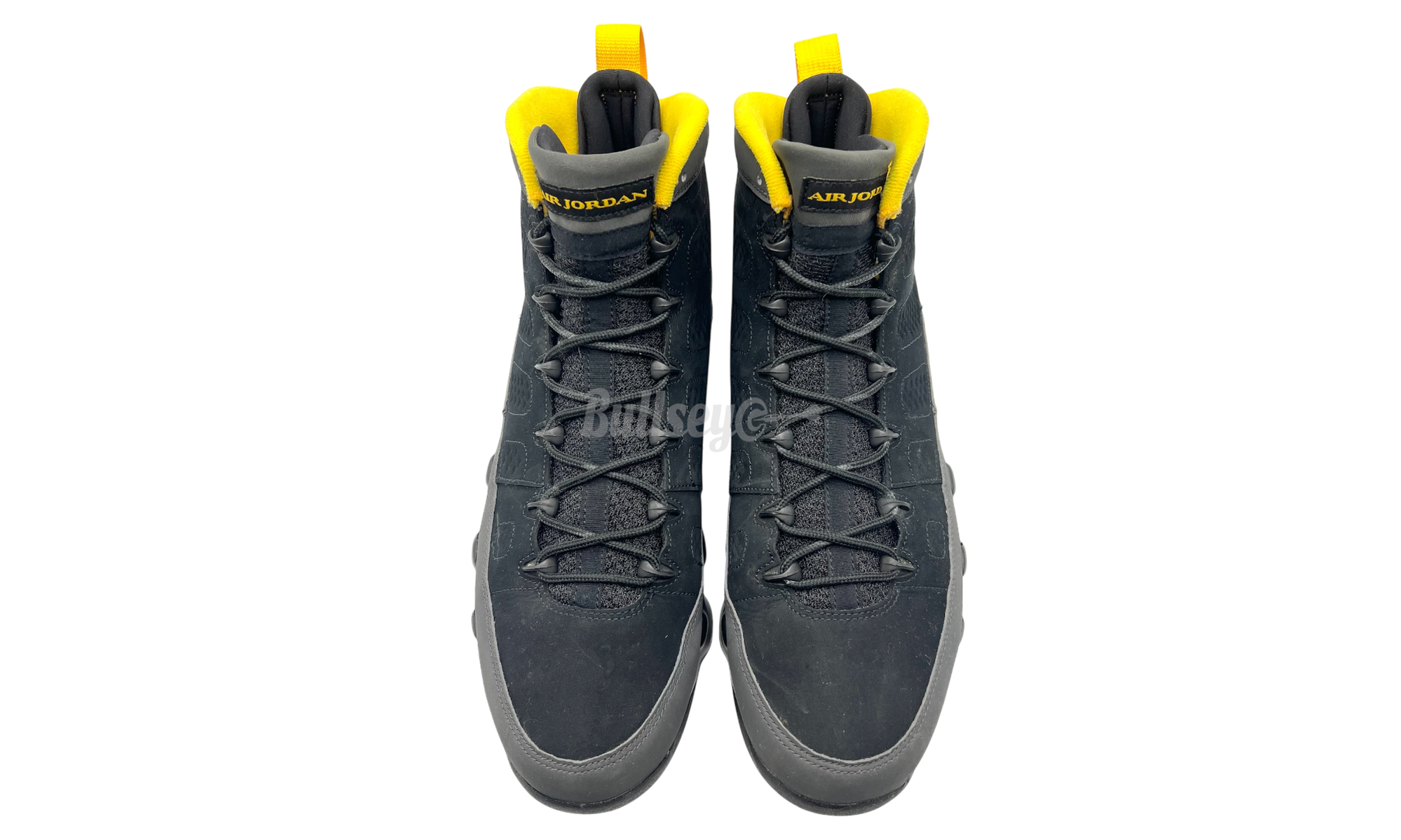 Оригінальні кросівки air jordan 1 mid оригінал 554724 082 Retro "Dark Charcoal University Gold" (PreOwned)