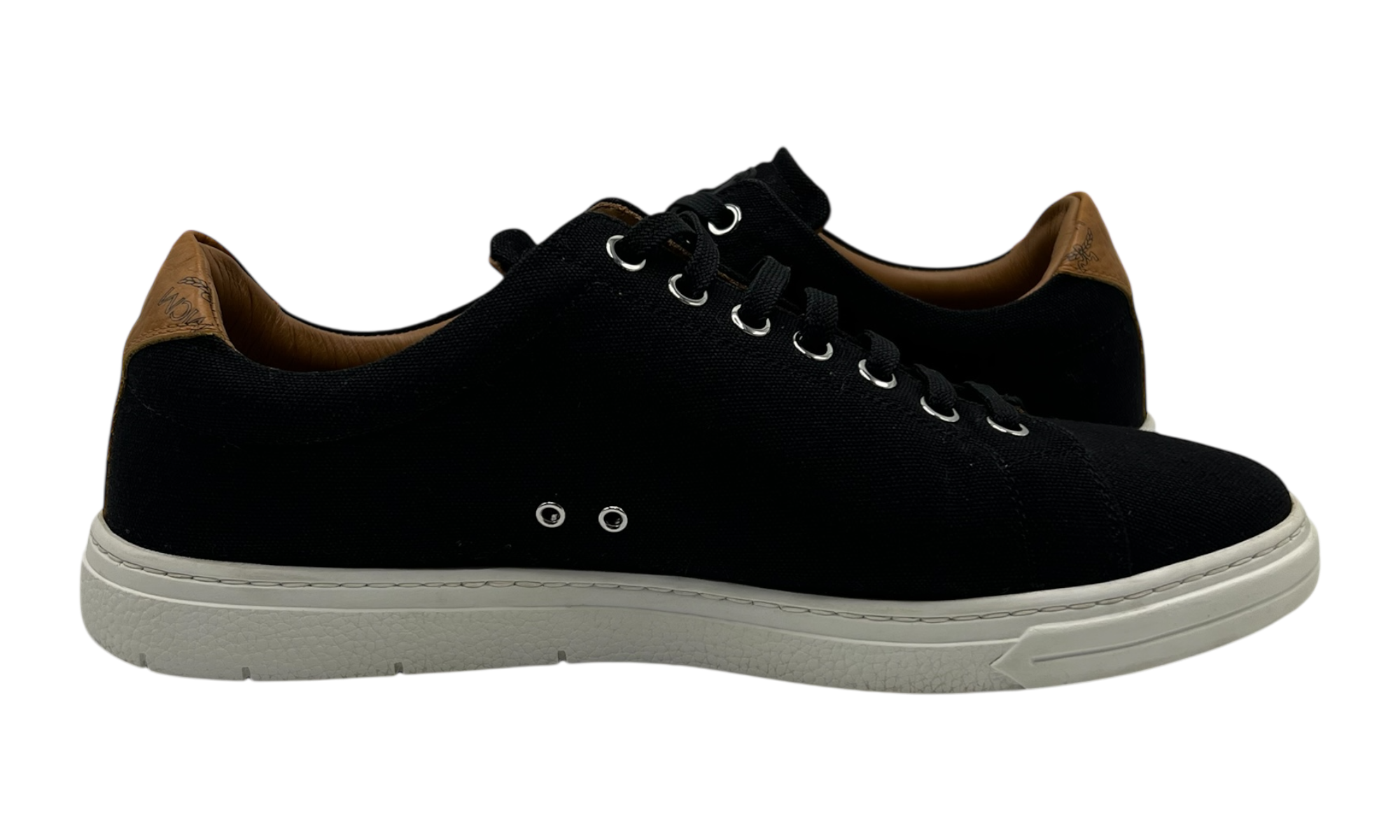 MCM Terrain Low Sneakers (PreOwned) (No Box Lid)