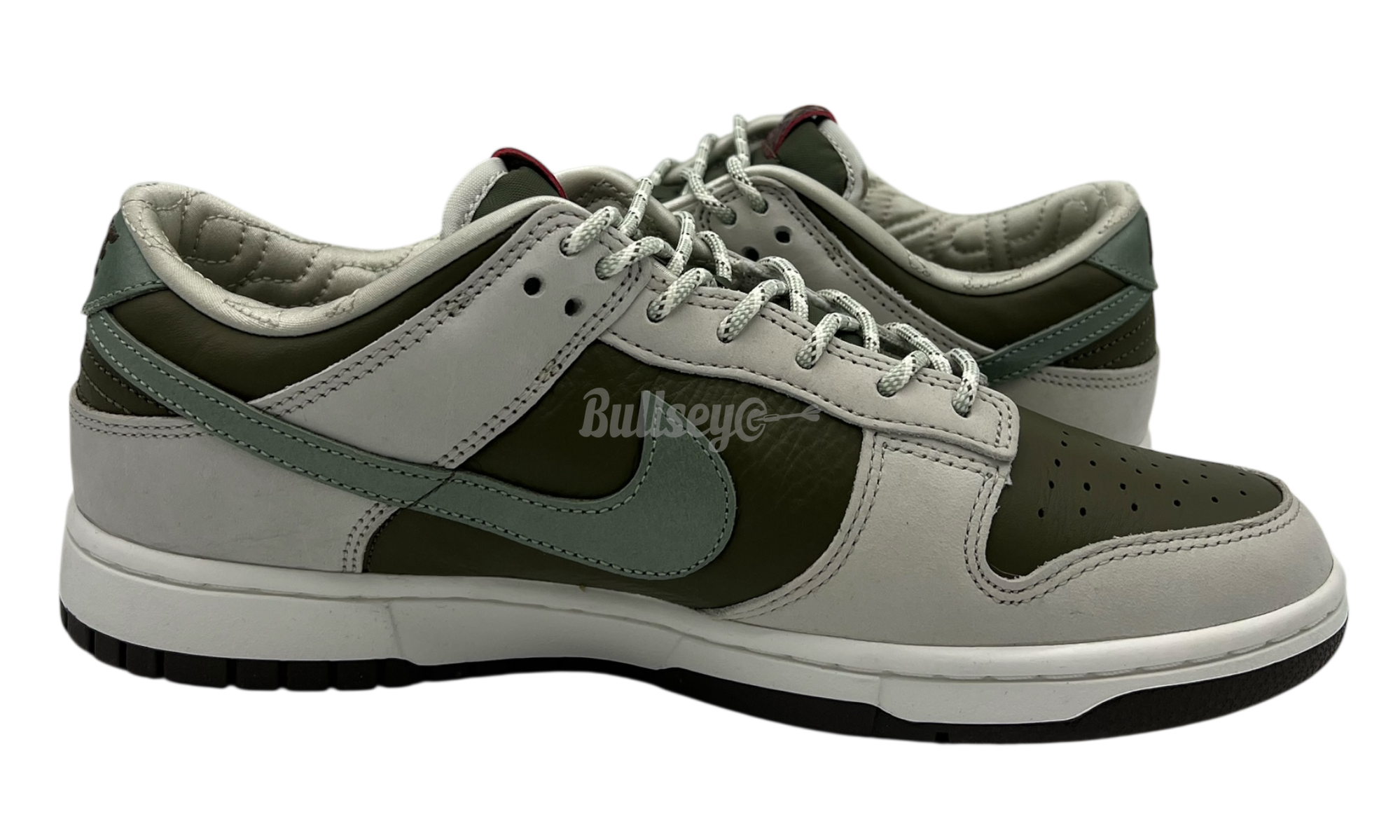 Nike Dunk Low "Year of the Snake" (PreOwned)