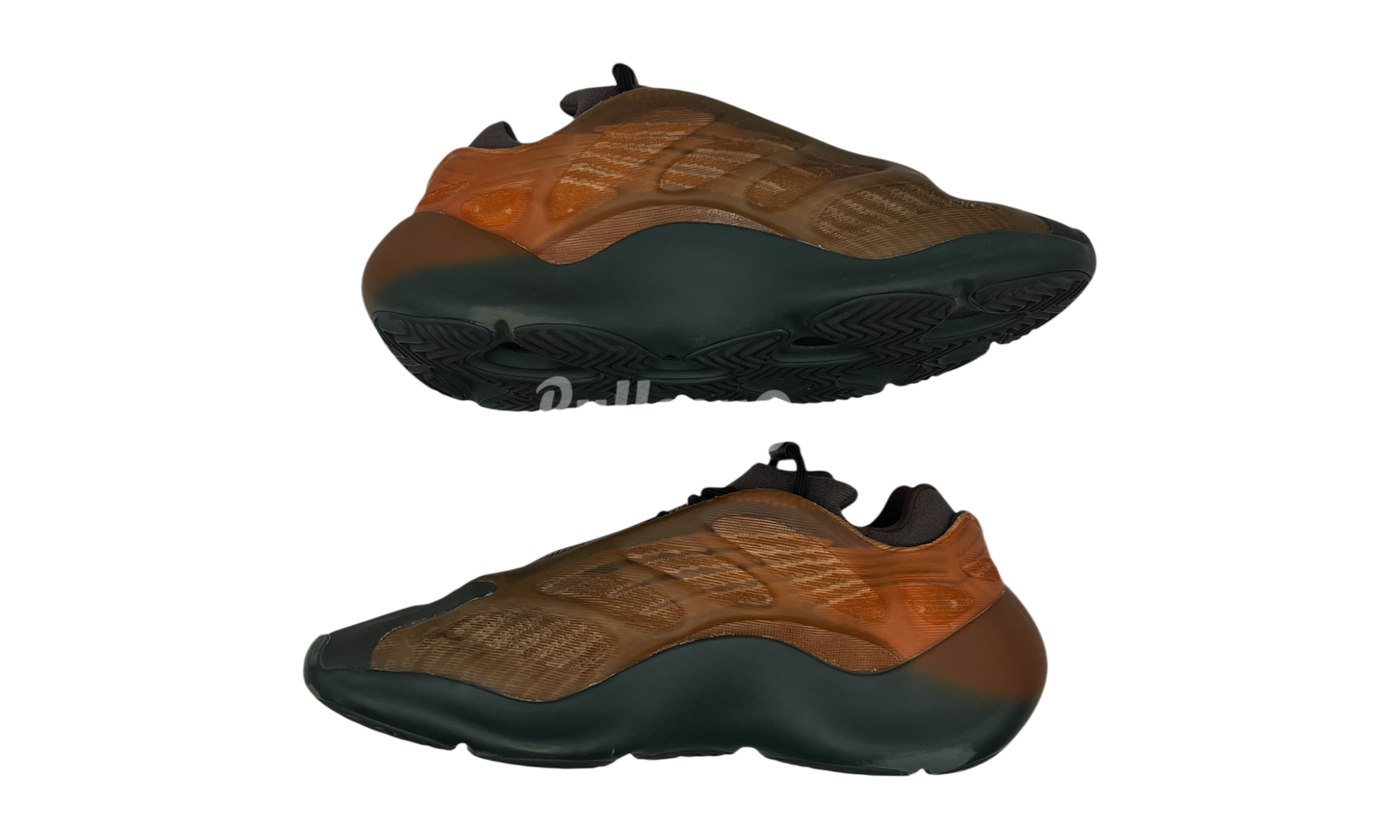 Adidas Yeezy 700 V3 Copper Fade (PreOwned) (No Insoles)