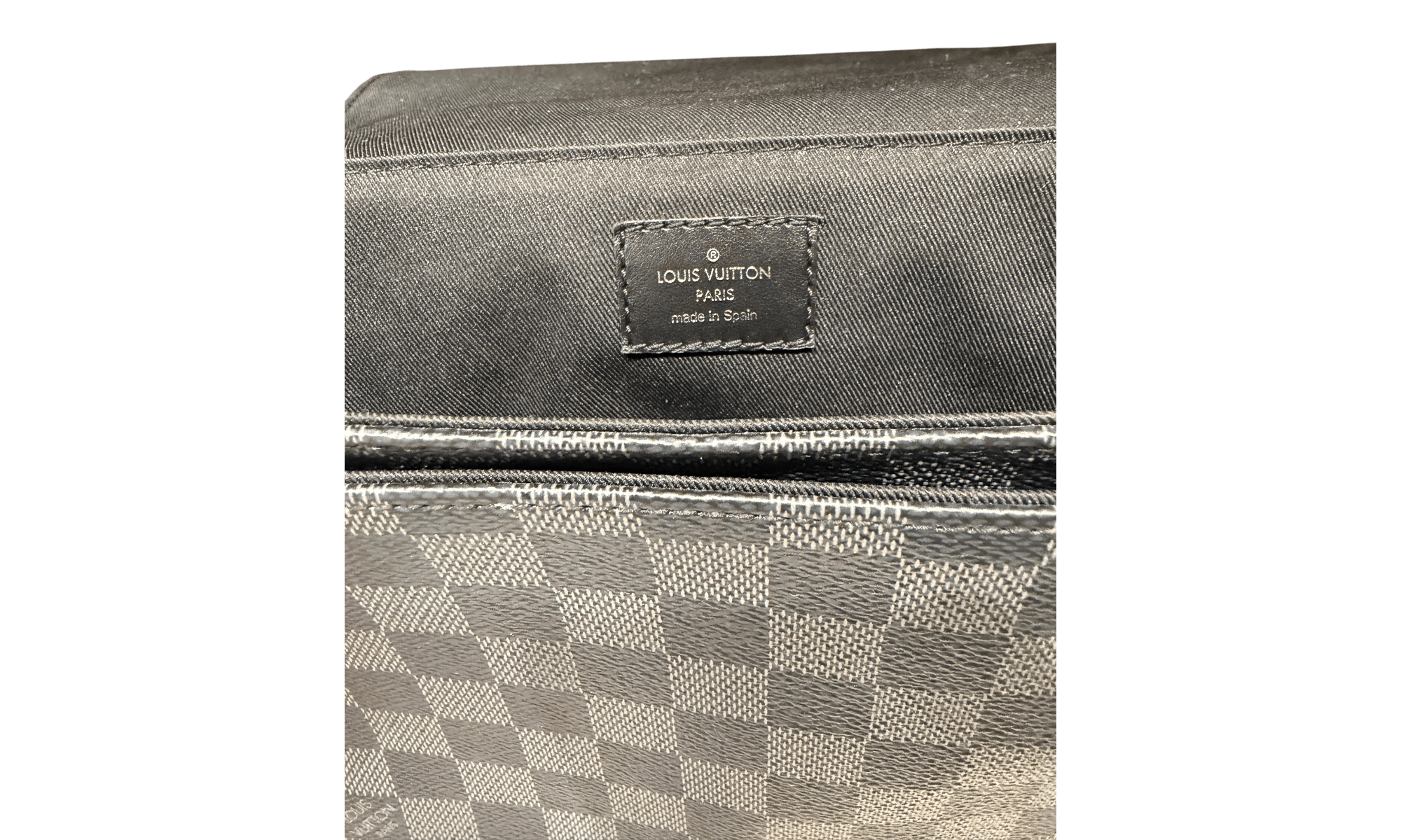 Louis Vuitton District Cloth Bag (Preowned)