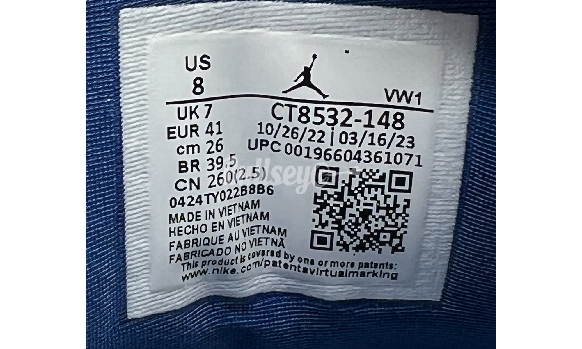 Air Jordan 3 Retro "Wizards" (PreOwned)