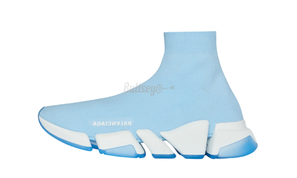 Balenciaga Speed 2.0 "Light Blue" Sneaker-Air Jordan 1 Low gets a pink