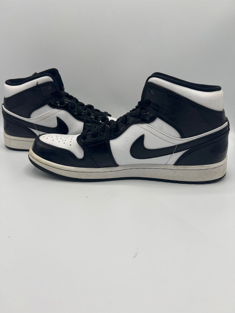 Air Jordan 1 Mid "Carbon Fiber" (PreOwned) (No Box)