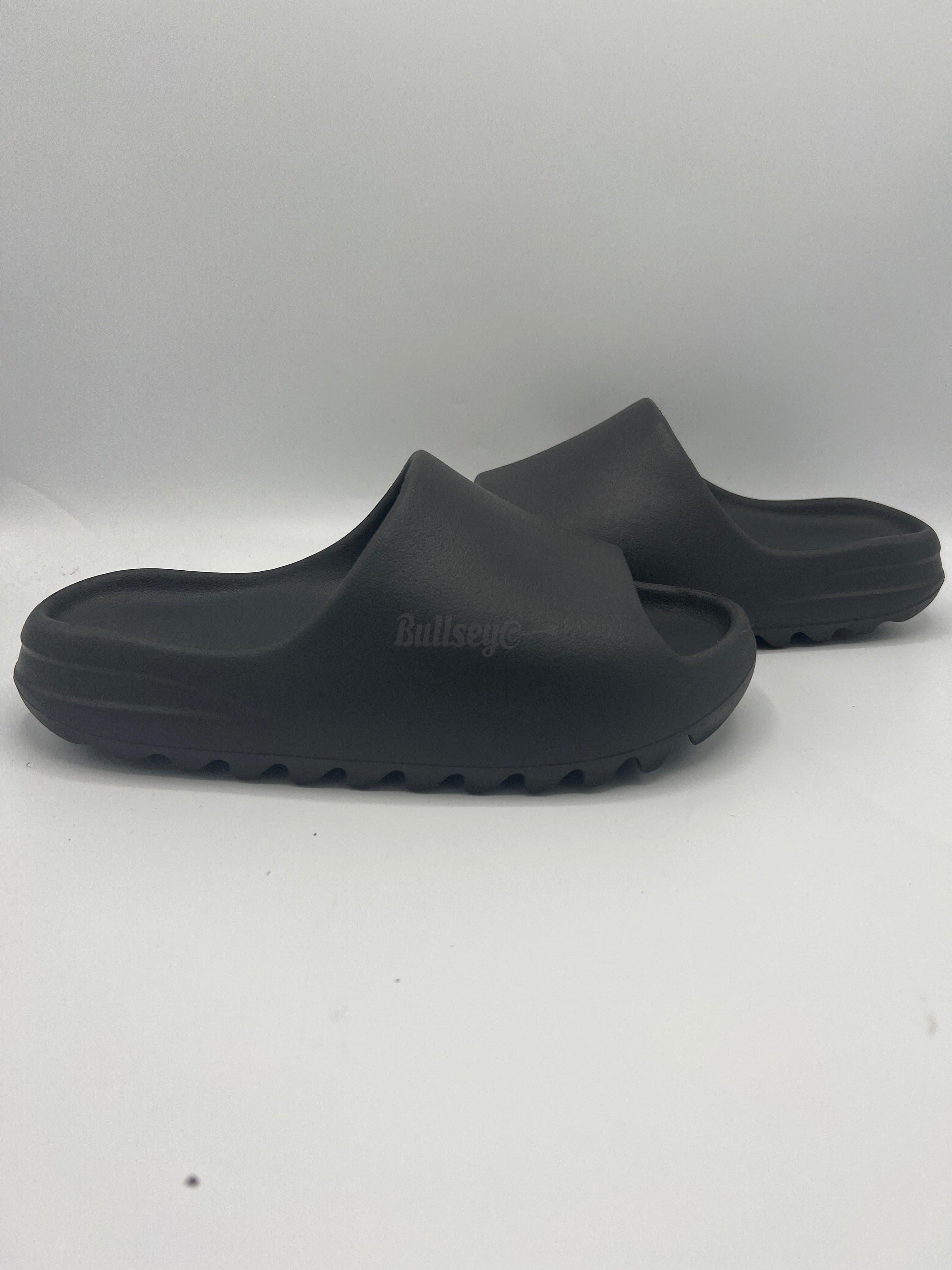 Adidas Yeezy Slide "Onyx" (PreOwned)