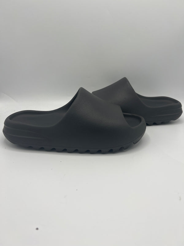 Adidas Yeezy Slide "Onyx" (PreOwned)