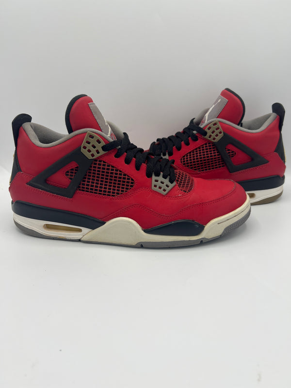 Air Jordan 4 Retro "Toro Bravo" (PreOwned) (No Box)