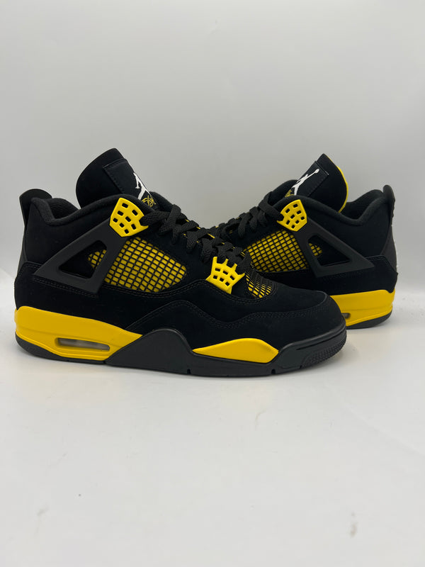 Air Jordan 4 Retro "Thunder" (2023) (PreOwned)