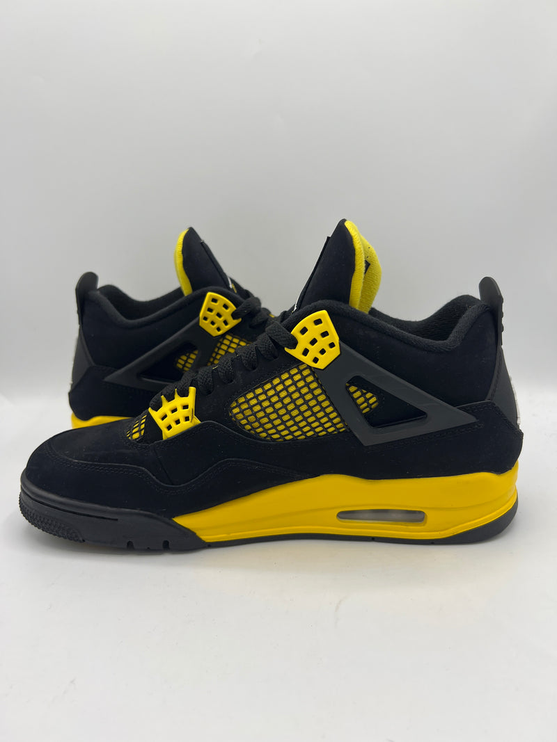 Air Jordan 4 Retro "Thunder" (2023) (PreOwned)