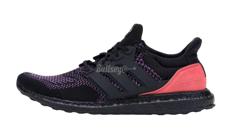 Adidas Ultraboost Core "Black Active Purple Shock Red"-yeezy sweater with holes in shoes back support