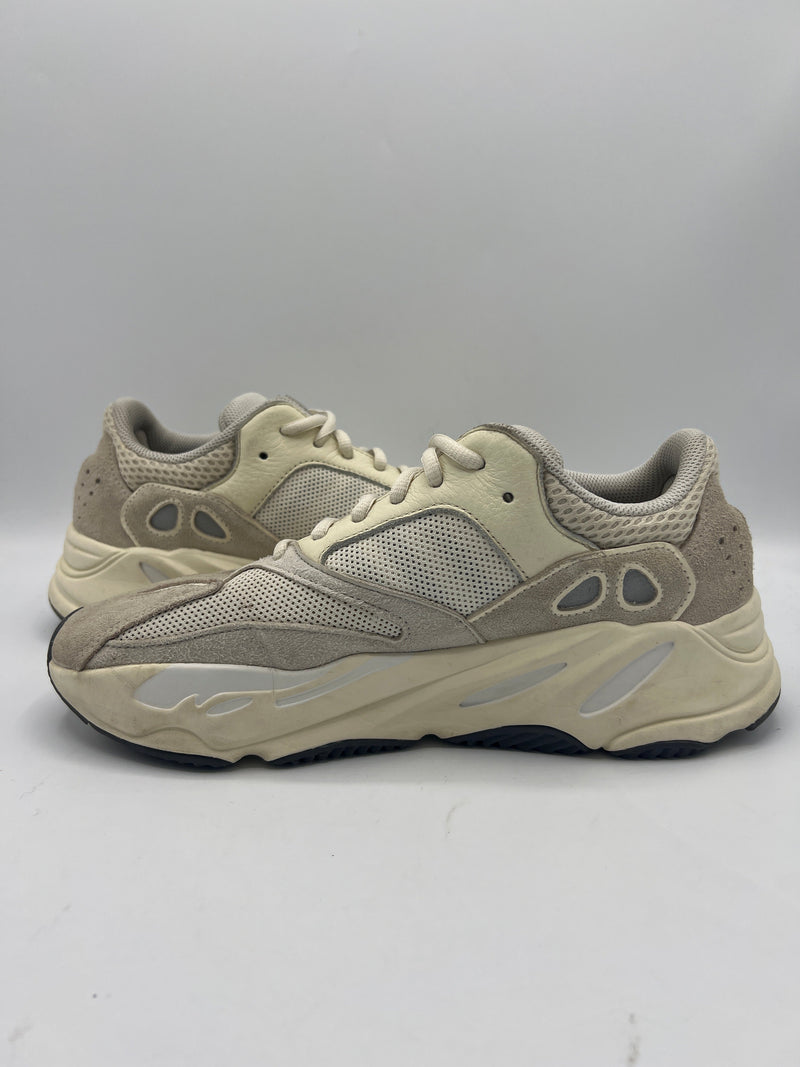 Adidas Yeezy 700 "Analog" (PreOwned) (No Box)