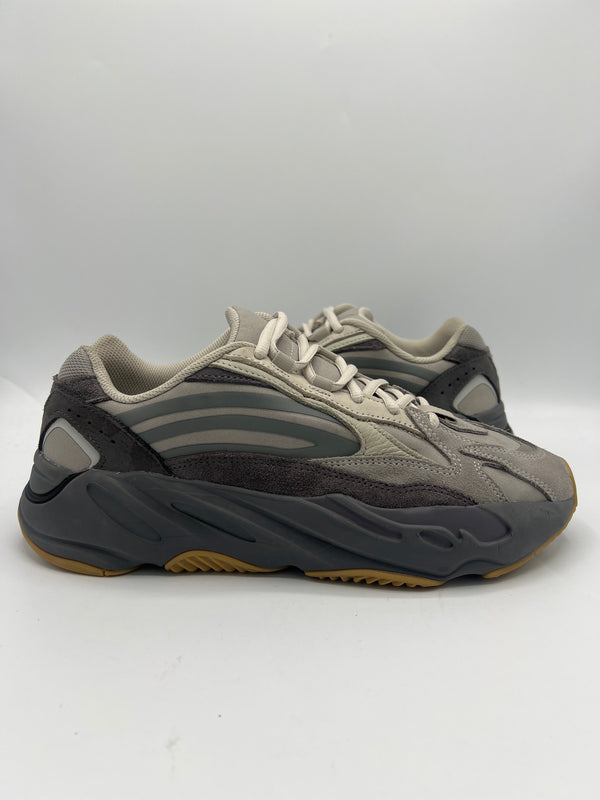 Adidas Yeezy 700 V2 Tephra PreOwned 2 600x