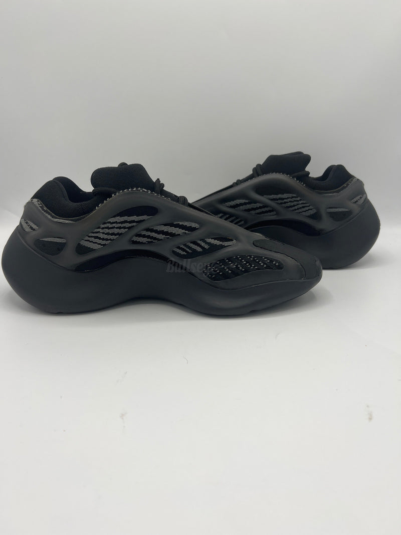 Adidas Yeezy 700 V3 "Alvah" (PreOwned)