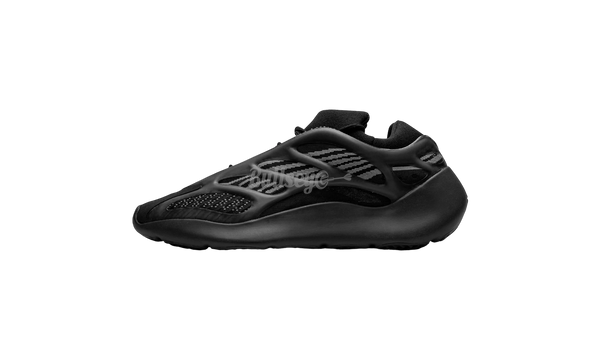 Adidas Yeezy 700 V3 "Alvah" (PreOwned)-Crocs Pink Classic Sandal