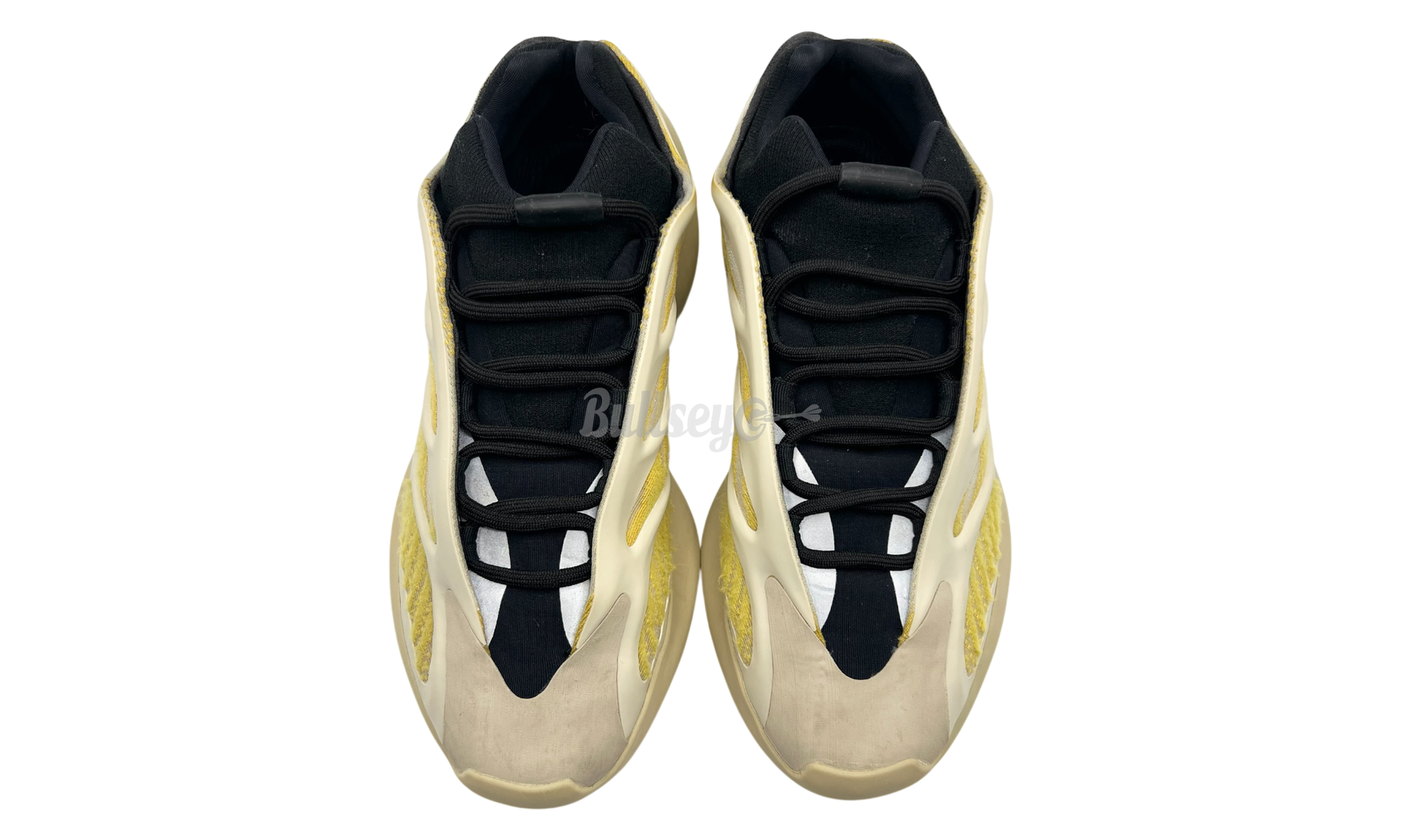 Adidas Yeezy 700 V3 "Safflower" (PreOwned)