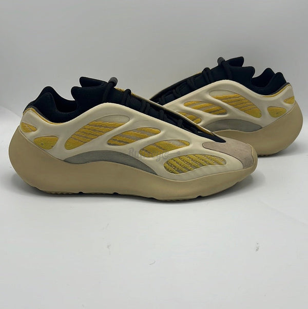Adidas Rugby Yeezy 700 v3 "Safflower" (PreOwned)