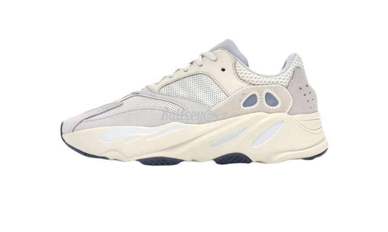 Adidas Yeezy Boost 700 "Analog" (PreOwned)-Bullseye Sneaker Boutique