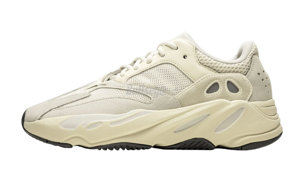 Adidas Yeezy Boost 700 "Analog"-adidas responsible business finance for women work