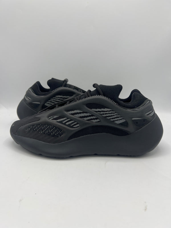 Adidas Yeezy Boost 700 "Dark Glow" (PreOwned)