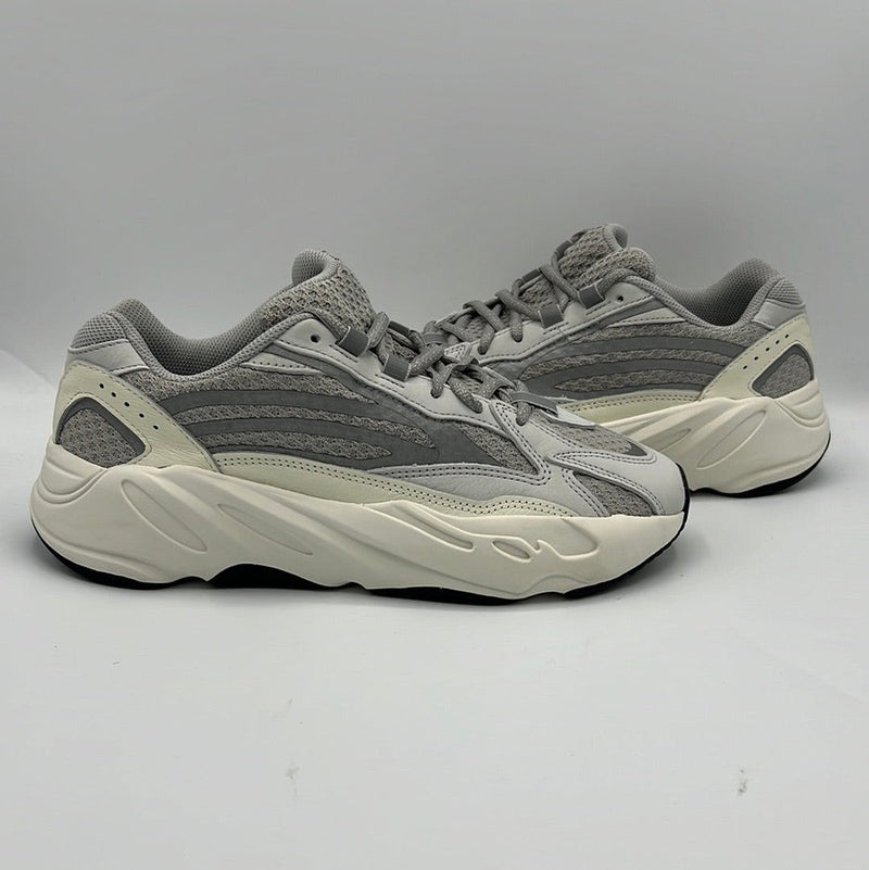 Adidas Yeezy Boost 700 V2 Static PreOwned 2 800x