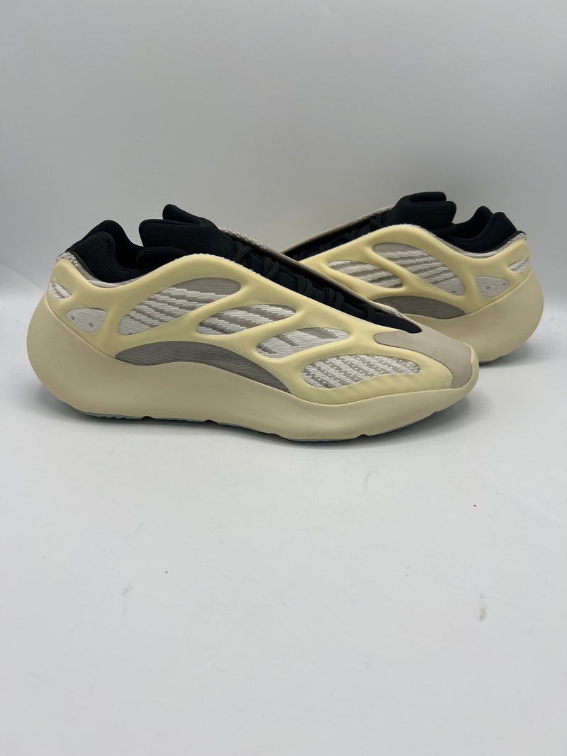 Adidas Yeezy Boost 700 V3 "Azael" (PreOwned)