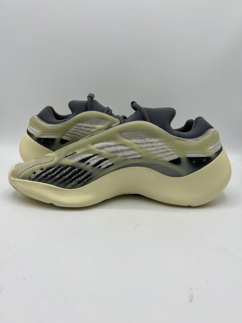 Adidas Yeezy Boost 700 V3 "Fade Salt" (PreOwned)