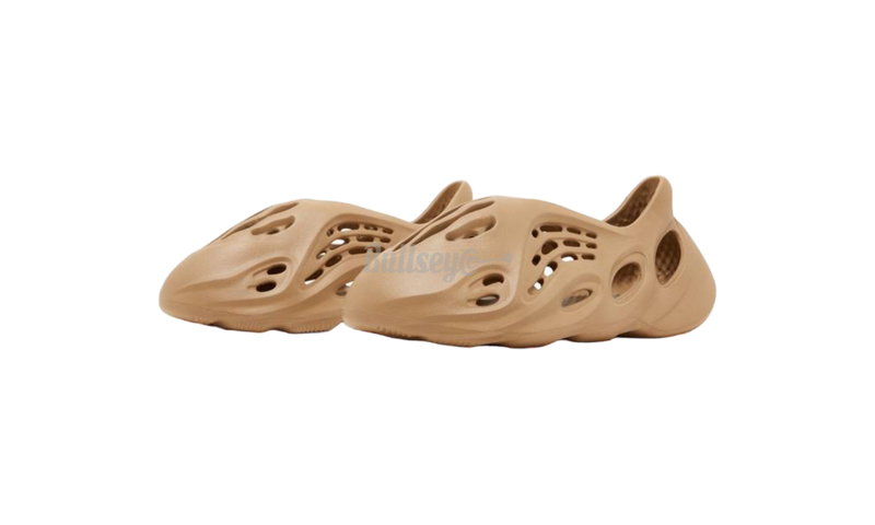 Adidas Yeezy Foam Runner “Clay Taupe"