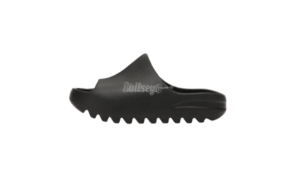 Adidas Yeezy Slide "Onyx" Pre-School-sono Sneaker Sleek con collo basso progettate con proporzioni e dettagli esagerati