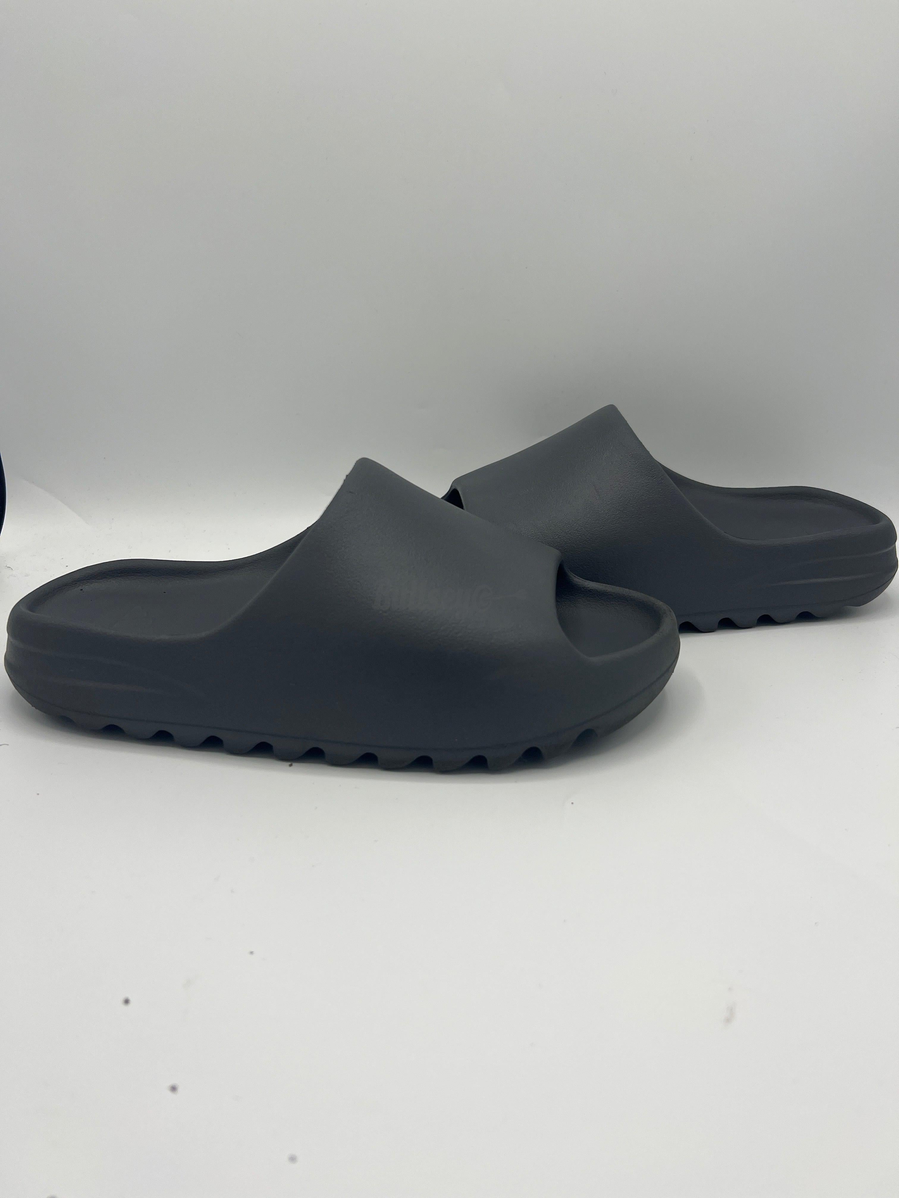 Adidas Yeezy Slide "Slate Grey" (PreOwned)