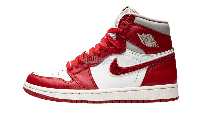 air jordan future prm glow High Retro OG "Varsity Red"-Urlfreeze Sneakers Sale Online