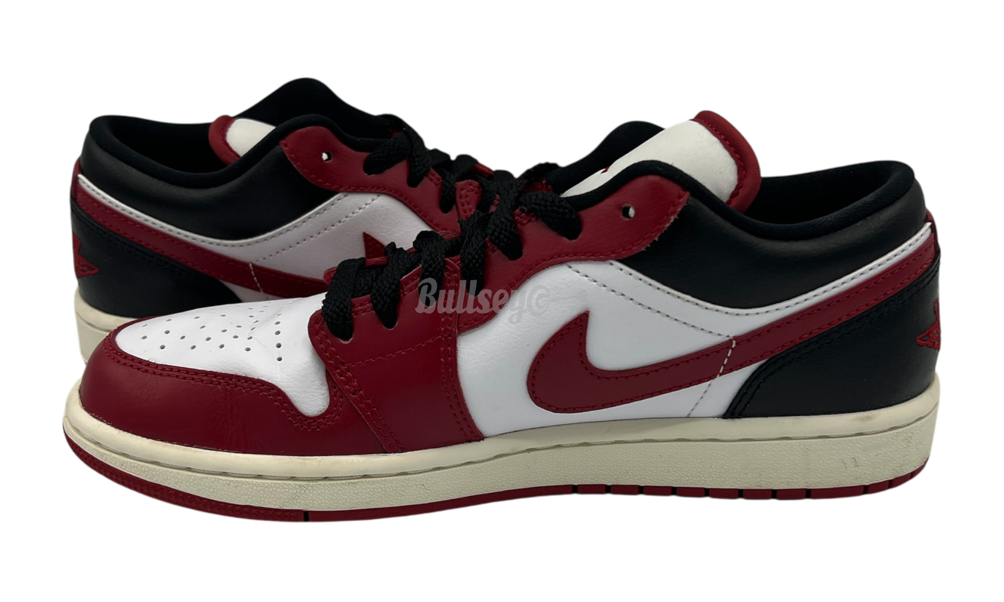 Air Jordan 1 Low "Reverse Black Toe" (PreOwned)