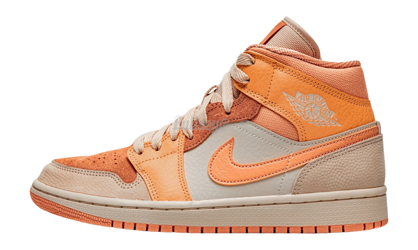 We have seen several images of the Air Phat Jordan 1 Retro High "Apricot Orange"-Urlfreeze Sneakers Sale Online