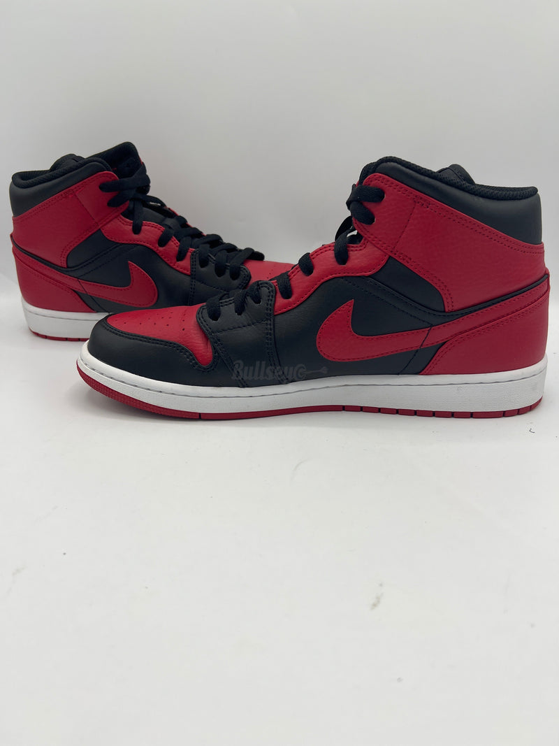 Air Jordan 1 Mid "Banned" (PreOwned)