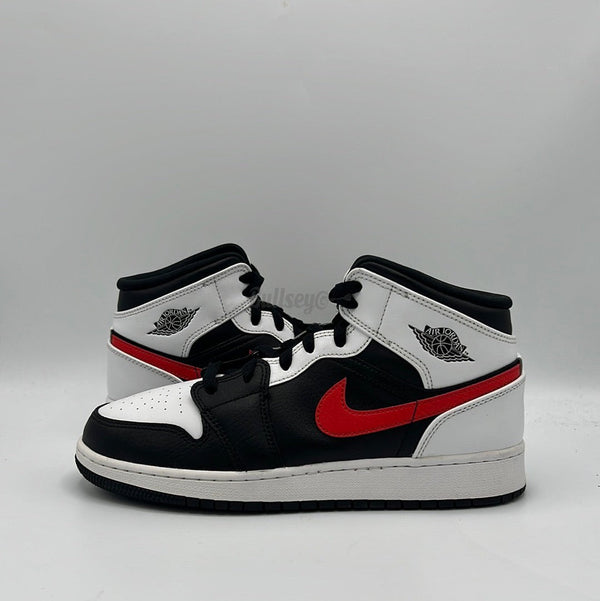 Air Jordan 1 Mid "Chile Red" (PreOwned)-Bullseye Sneaker Boutique