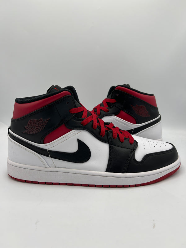 Air Jordan 1 Mid "Gym Red Black Toe" (PreOwned)