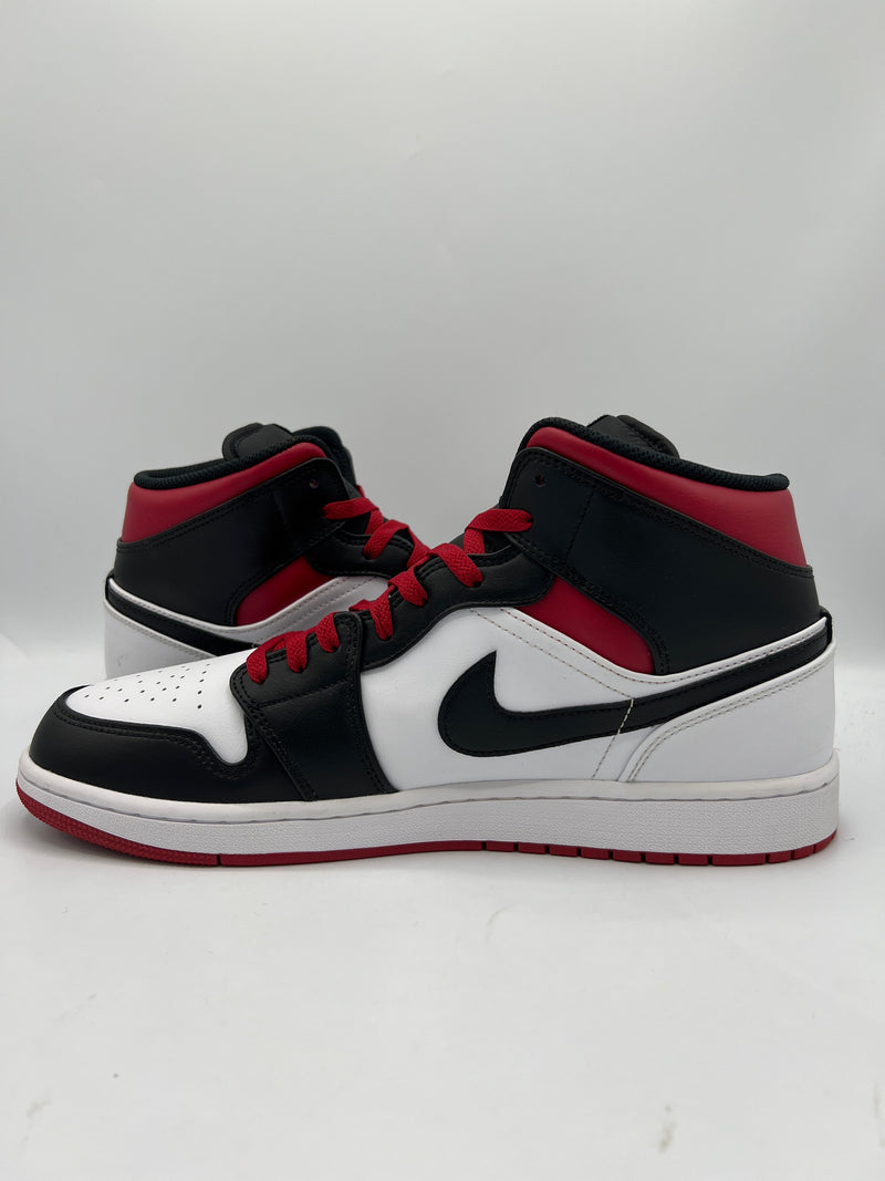 Air Jordan 1 Mid "Gym Red Black Toe" (PreOwned)