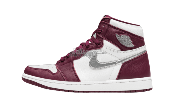 Air Jordan 1 Retro "Bordeaux" (PreOwned)-Bullseye Sneaker Boutique