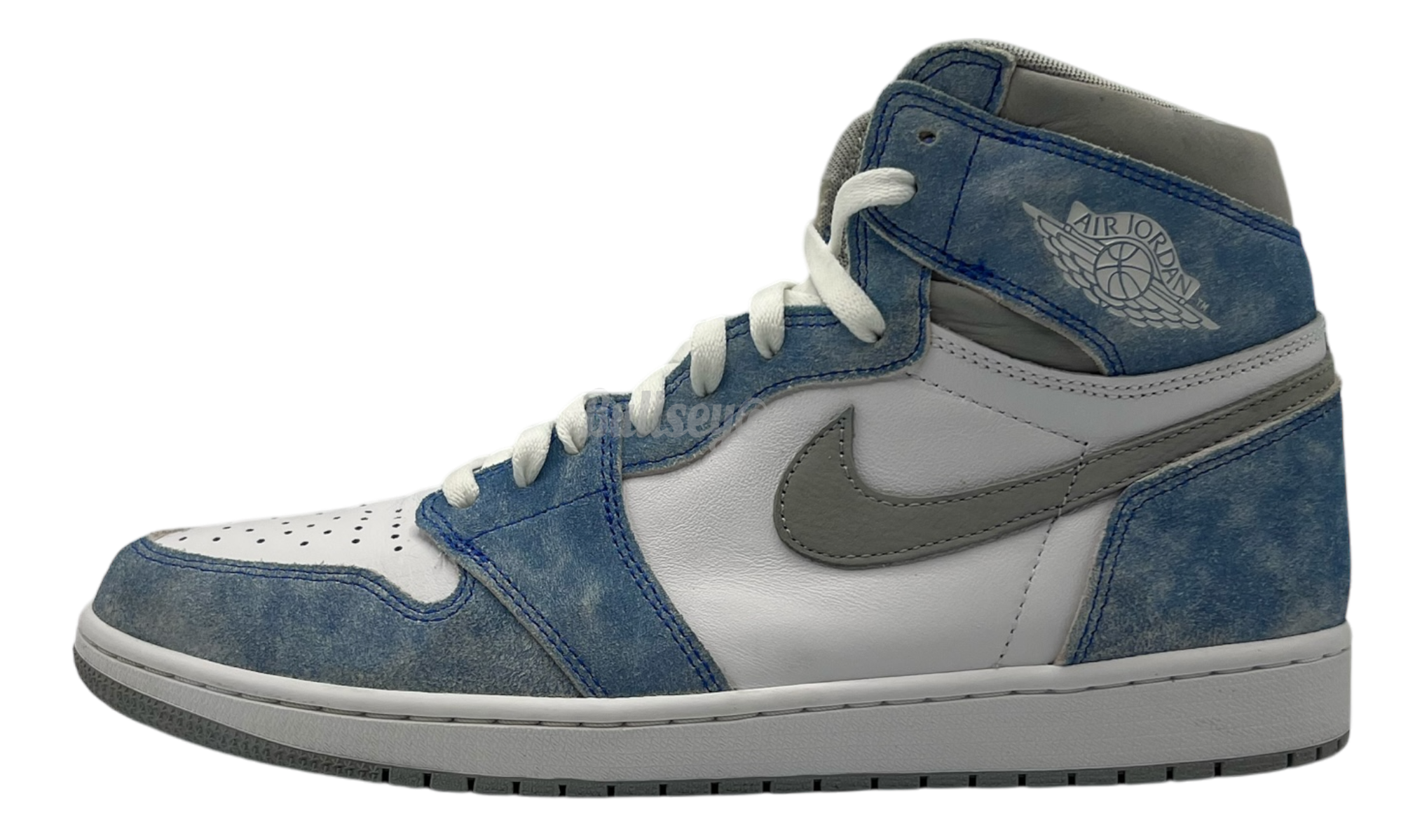Air Jordan 1 Retro High "Hyper Royal Smoke Grey" (PreOwned)-Bullseye Sneaker Boutique