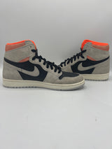 Air Jordan 1 Retro High "Neutral Grey Hyper Crimson" (PreOwned)