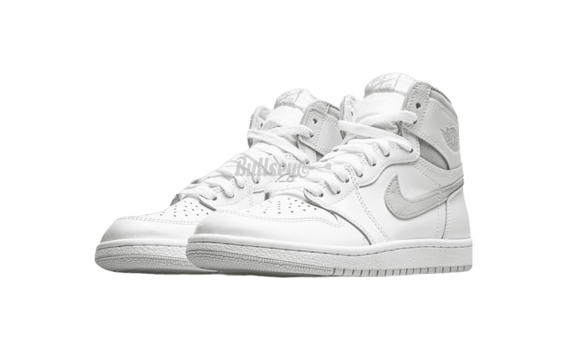 Air Jordan 1 Retro "Neutral Grey"