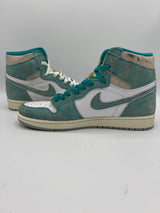 Air Jordan 1 Retro "Turbo Green" (No Box) (Preowned)